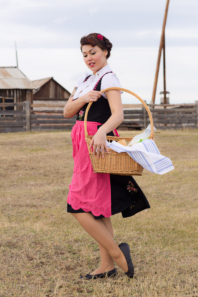 Fraulein Zombina, уличная фотосъёмка, Хакасия Fraulein Zombina, уличная фотосъёмка, Хакасия